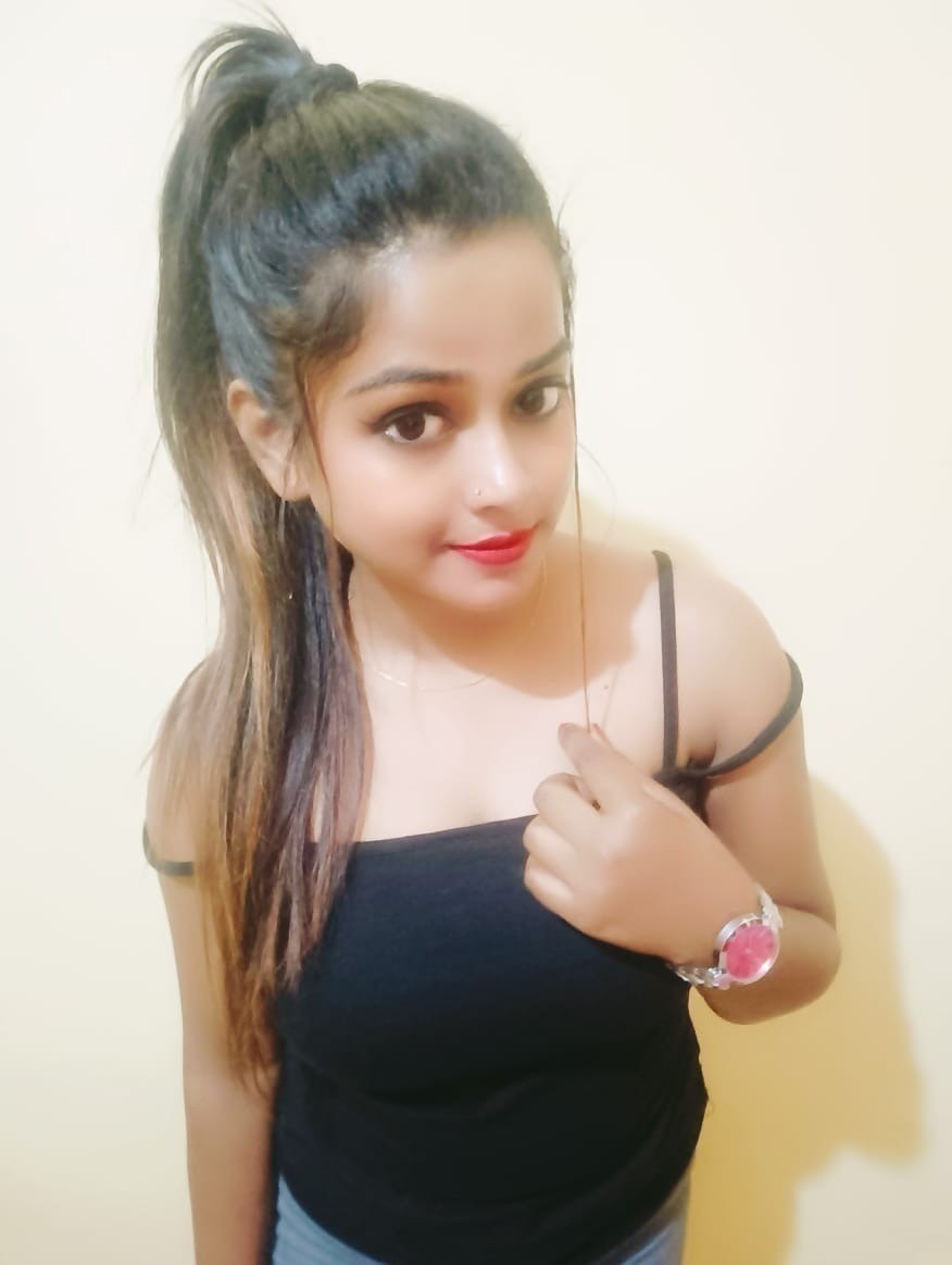 college Call Girl Shivani